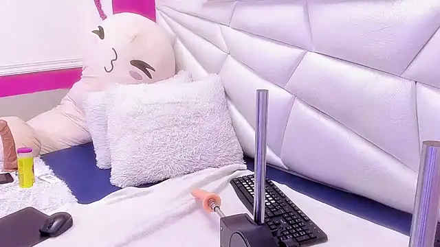 Snapshot of Eloisa_Morgan chatting on 03-21-26, 03:52 Eloisa Morgan online show from 03-21-26, 03:52