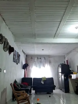 Snapshot of AnnaMil3J chatting on 02-08-26, 07:11 AnnaMil3J online show from 02-08-26, 07:11