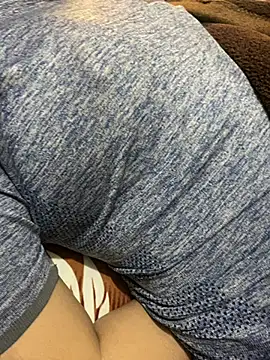 unicornbabe23 online show from 05-04-26, 11:40