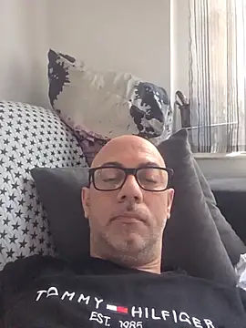 pareja47 online show from 06-02-26, 08:25