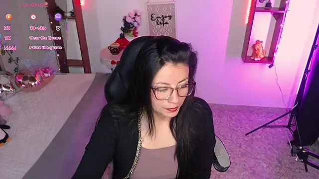 QueenRose94 online show from 03-17-26, 01:03