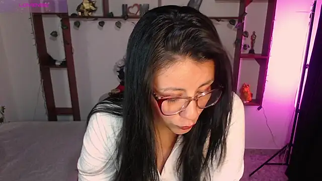 QueenRose94 online show from 03-31-26, 01:24