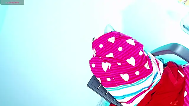 susej bigblackcock online show from 04-12-26, 05:44