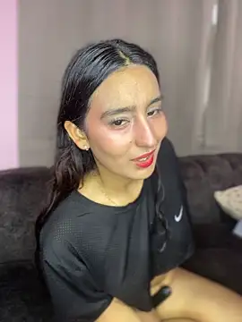 -BabyLuna online show from 04-15-26, 01:15