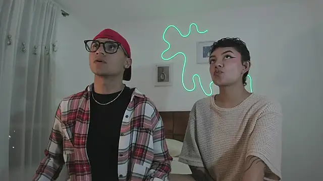 Snapshot of hardcoreheat_ind chatting on 02-28-26, 01:05 hardcoreheat ind online show from 02-28-26, 01:05