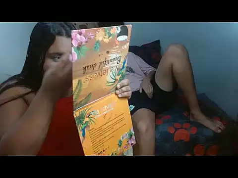 Snapshot of naomyandpablot chatting on 02-28-26, 10:09 naomyandpablot online show from 02-28-26, 10:09