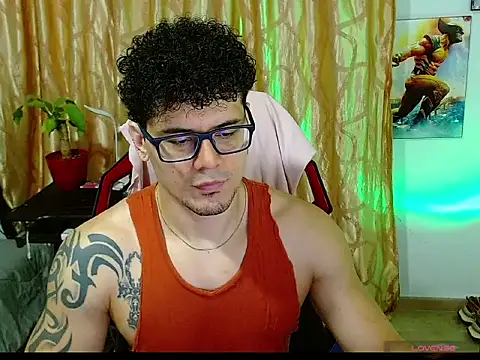 Logan0626 online show from 07-08-26, 12:39