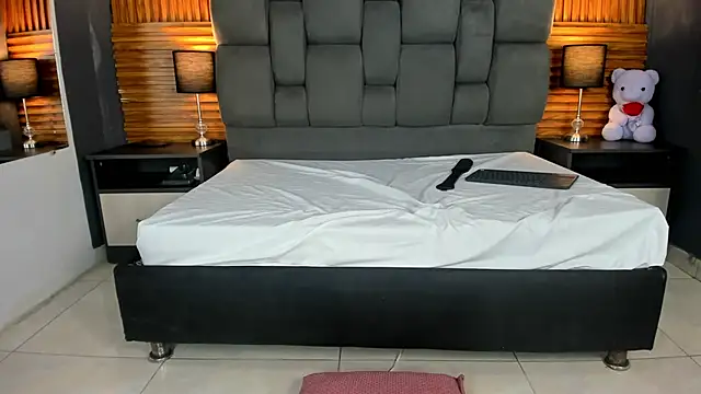 Snapshot of _MilaRose_ chatting on 02-26-26, 07:47 MilaRose online show from 02-26-26, 07:47