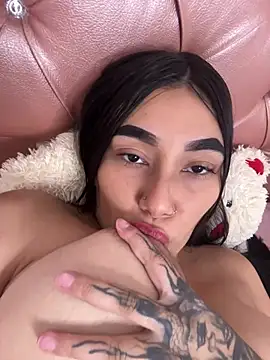 Snapshot of Mia__Starxxx chatting on 02-26-26, 09:48 Mia Starxxx online show from 02-26-26, 09:48