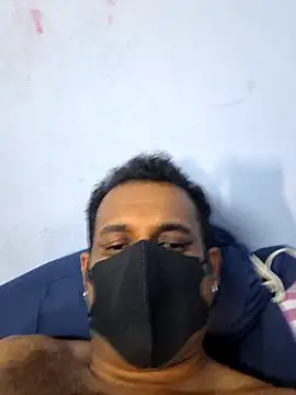 Snapshot of khan_rasel1989 chatting on 03-08-26, 05:05 khan rasel1989 online show from 03-08-26, 05:05