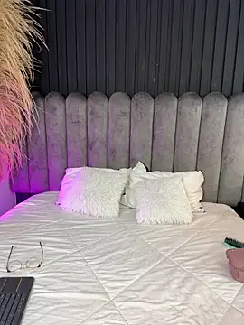 Snapshot of Nanda_vixen_ chatting on 03-08-26, 08:01 Nanda vixen online show from 03-08-26, 08:01