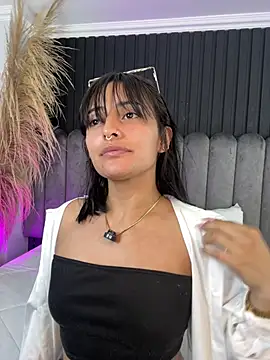 Snapshot of Nanda_vixen_ chatting on 03-13-26, 08:36 Nanda vixen online show from 03-13-26, 08:36