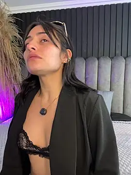 Nanda vixen  online show from 05-13-26, 11:34