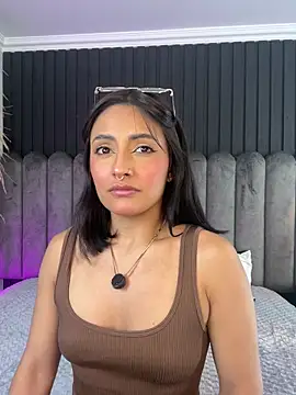 Snapshot of Nanda_vixen_ chatting on 04-08-26, 11:28 Nanda vixen online show from 04-08-26, 11:28