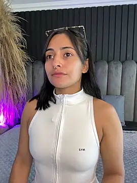 Nanda vixen  online show from 05-21-26, 11:02