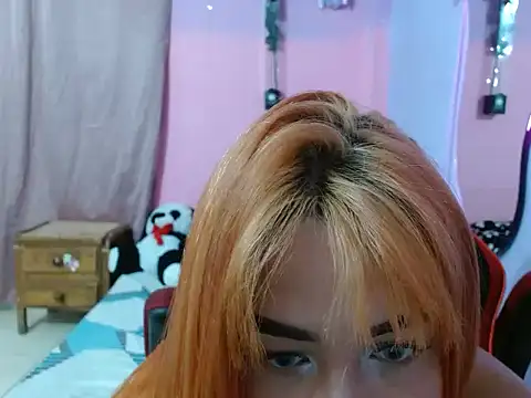 Snapshot of Cute-rouss chatting on 02-07-26, 01:02 Cute-rouss online show from 02-07-26, 01:02