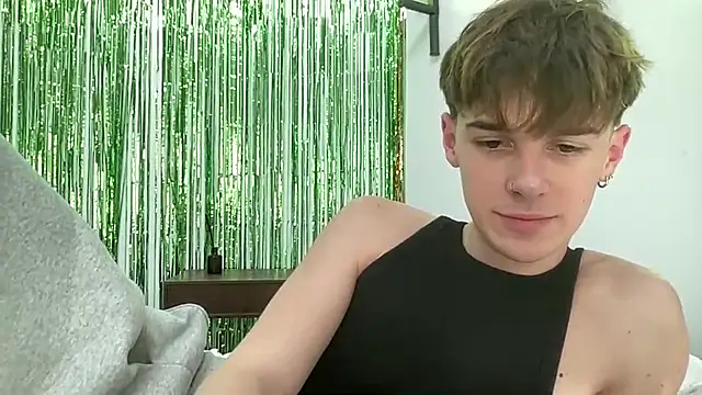 YourMilkyGuy online show from 03-10-26, 01:37