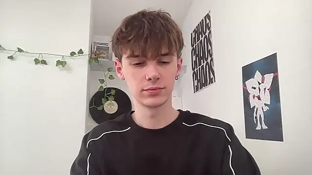 YourMilkyGuy online show from 03-25-26, 02:16