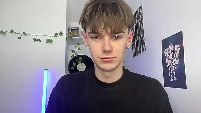 YourMilkyGuy online show from 04-07-26, 03:25