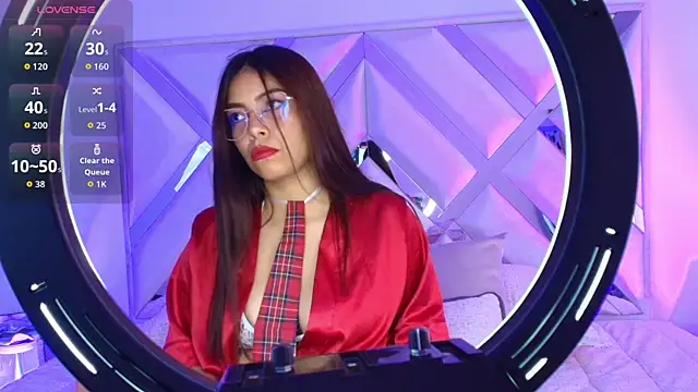 Ariana Castillo   online show from 02-19-26, 12:57