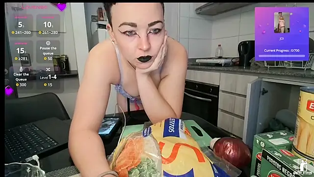 kittyfitty29 online show from 04-15-26, 08:09