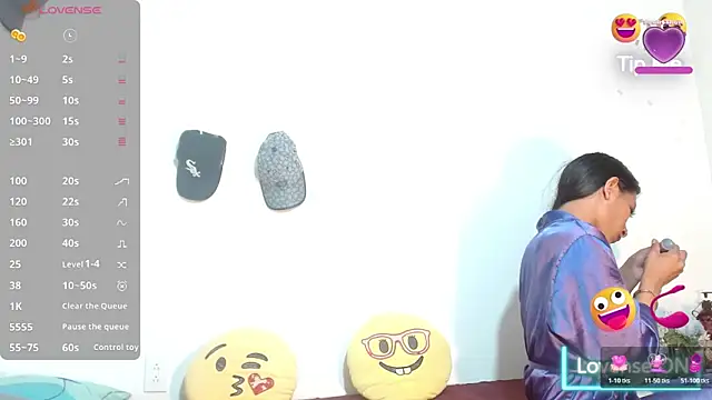 Damian-and-Camerum online show from 04-11-26, 03:14