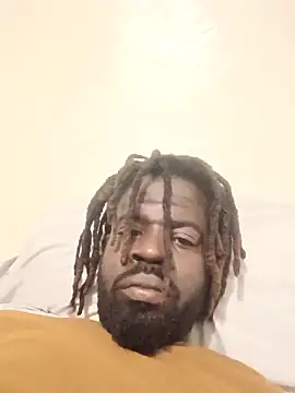 Snapshot of Aliesesay1 chatting on 02-25-26, 03:18 Aliesesay1 online show from 02-25-26, 03:18