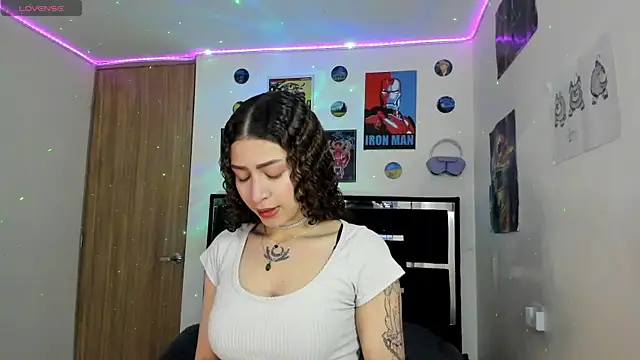 Alice and Amber 10 online show from 05-13-26, 02:24