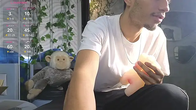 ItsZairen online show from 06-10-26, 03:41