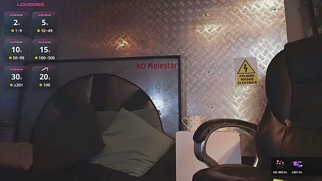 ItsZairen online show from 02-11-26, 04:12