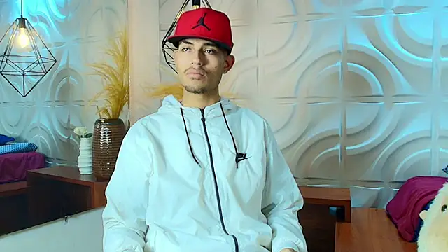 ItsZairen online show from 06-08-26, 12:16