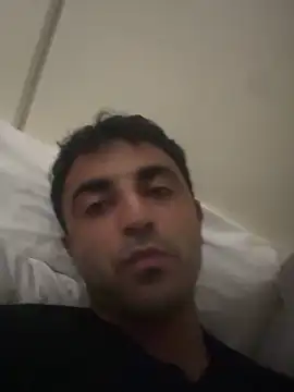 elia2711 online show from 04-12-26, 10:40