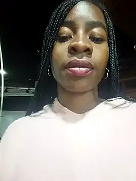 Snapshot of -hotebony chatting on 02-17-26, 01:47 -hotebony online show from 02-17-26, 01:47