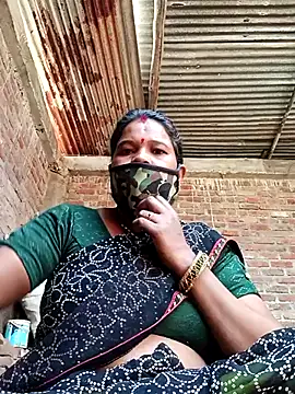 Snapshot of Kirti_sacsena chatting on 03-01-26, 09:42 Kirti sacsena online show from 03-01-26, 09:42