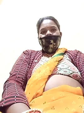 Snapshot of Kirti_sacsena chatting on 02-27-26, 04:40 Kirti sacsena online show from 02-27-26, 04:40