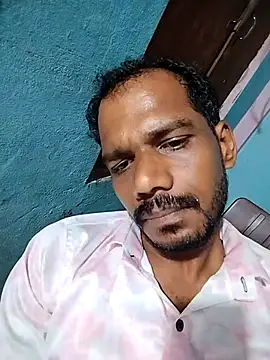 Snapshot of Daddyishere_19 chatting on 05-16-26, 09:52 Daddyishere 19 online show from 05-16-26, 09:52
