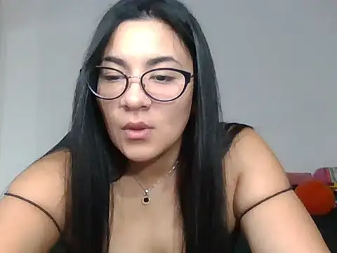 Snapshot of Agusgold22 chatting on 03-20-26, 01:56 Agusgold22 online show from 03-20-26, 01:56