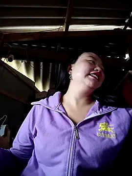 lisn-cute online show from 02-15-26, 04:24