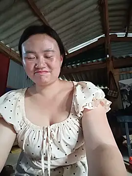 lisn-cute online show from 05-26-26, 10:57