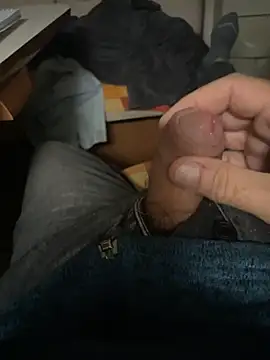 Snapshot of stallone_italiano_62 chatting on 02-10-26, 07:40 stallone italiano 62 online show from 02-10-26, 07:40