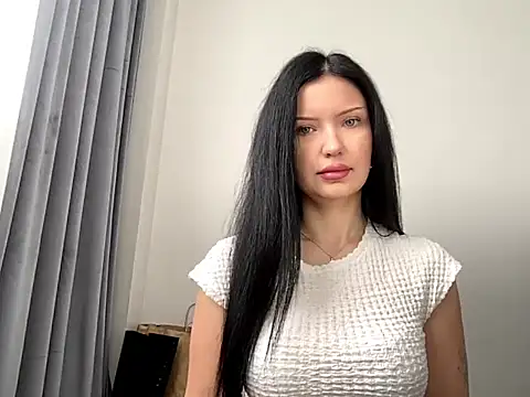 JoanGold online show from 04-24-26, 06:15