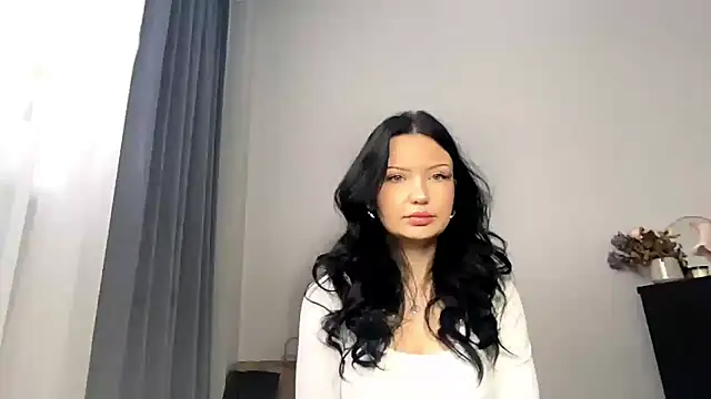 JoanGold online show from 02-11-26, 07:19