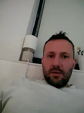 defaktor online show from 02-20-26, 03:47