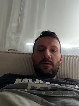 defaktor online show from 04-03-26, 09:38