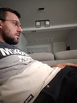 defaktor online show from 04-02-26, 07:42