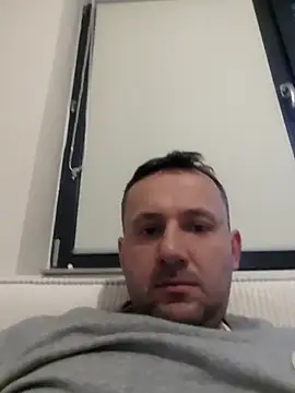 defaktor online show from 03-08-26, 04:32