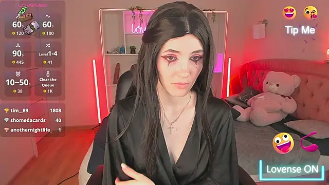 JennyferMore online show from 05-19-26, 03:13