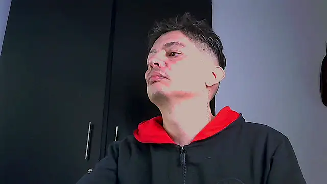 Thommas8a online show from 02-14-26, 02:56