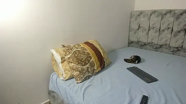 maykyboyx online show from 03-12-26, 11:09