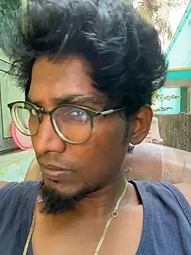 Snapshot of chennai_sexyboy chatting on 02-24-26, 05:19 chennai sexyboy online show from 02-24-26, 05:19